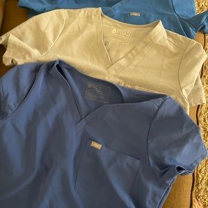 Clearing out my closet selling all the tops